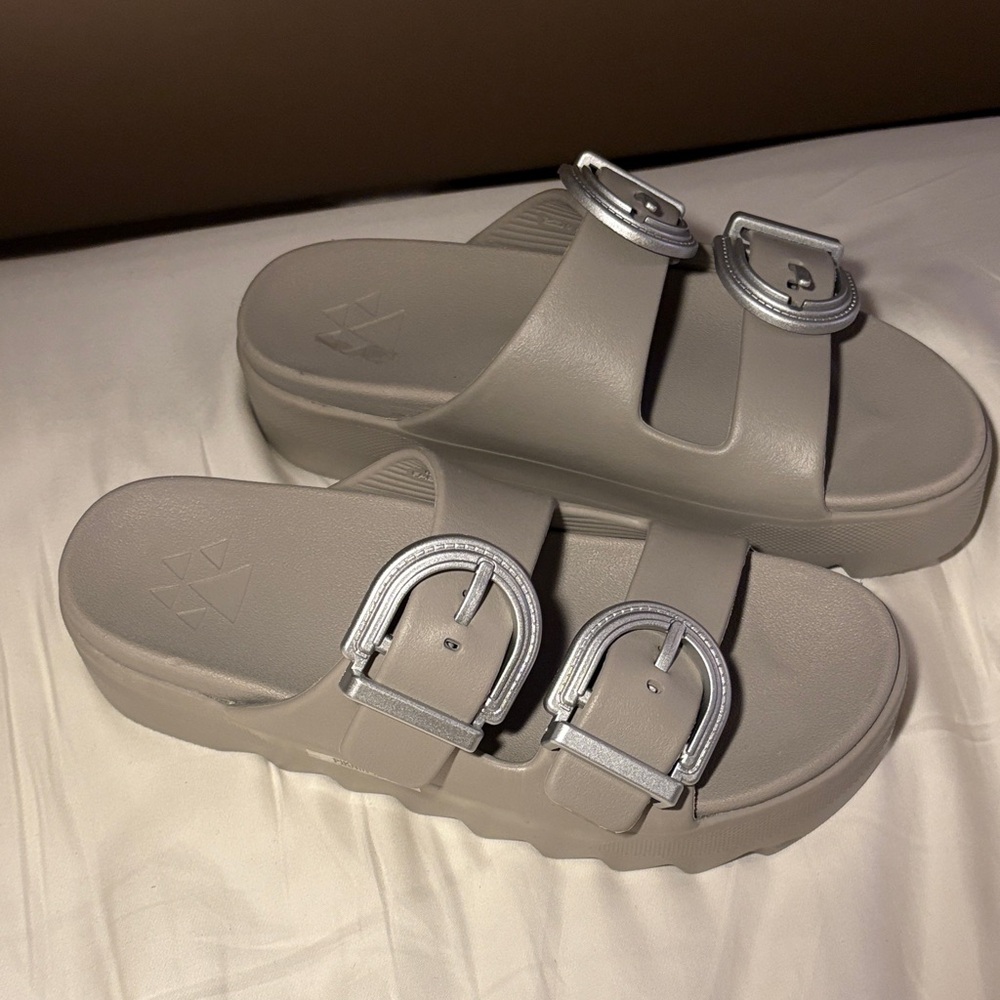 Cougar Gray Slide Sandals with Rugged Soles